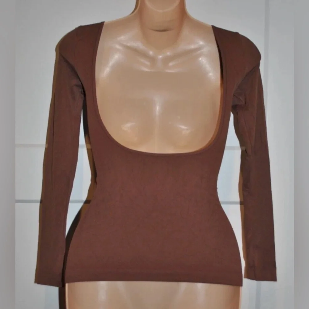FREE PEOPLE Intimately Low-Back Seamless Long Sleeve Brown Top Size XS/S NWOT